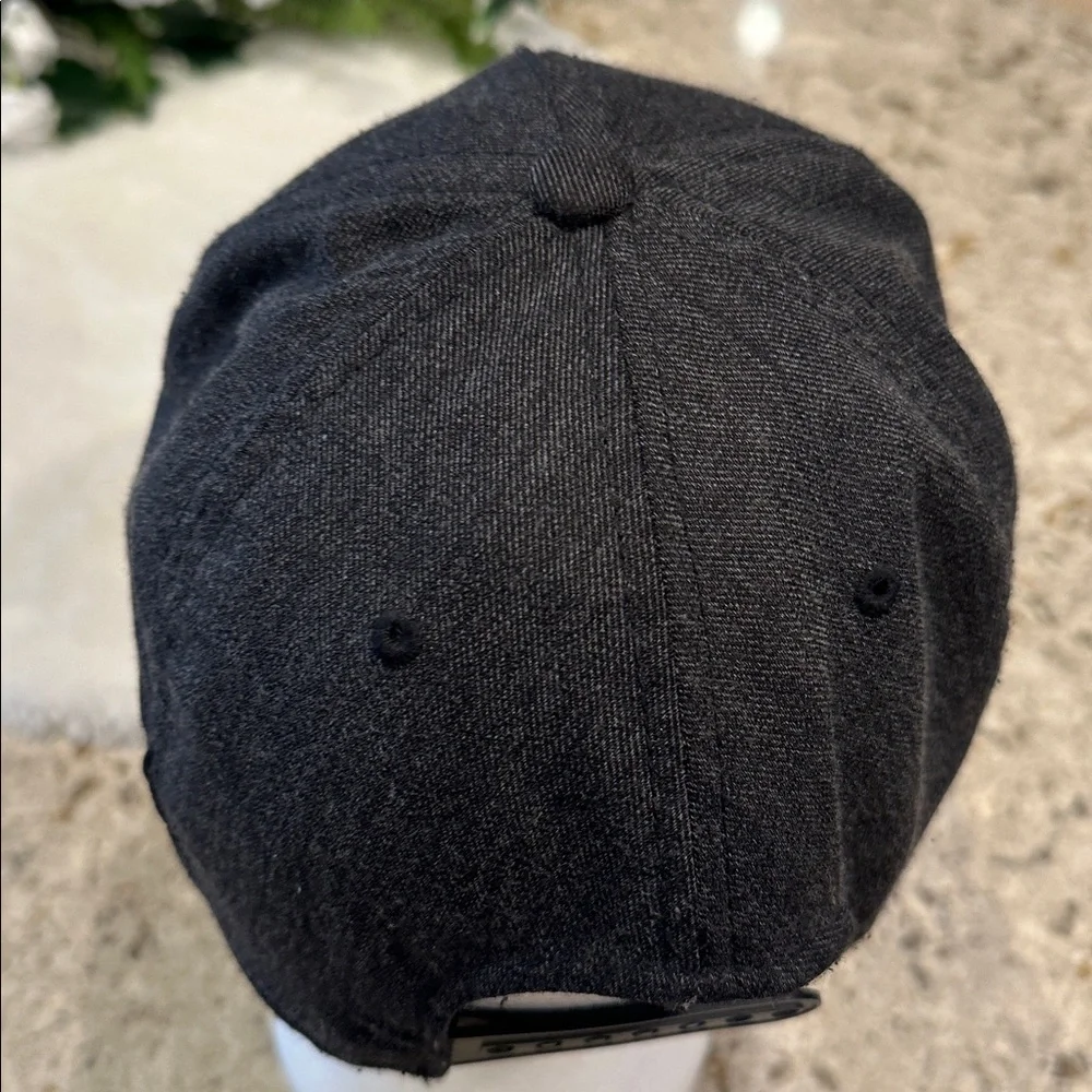 Volcom hat - Picture 5 of 6